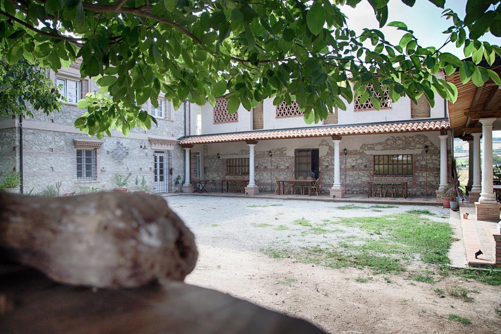 Don Carlo Agriturismo Di Charme Bio Villa Le Pioppe ภายนอก รูปภาพ